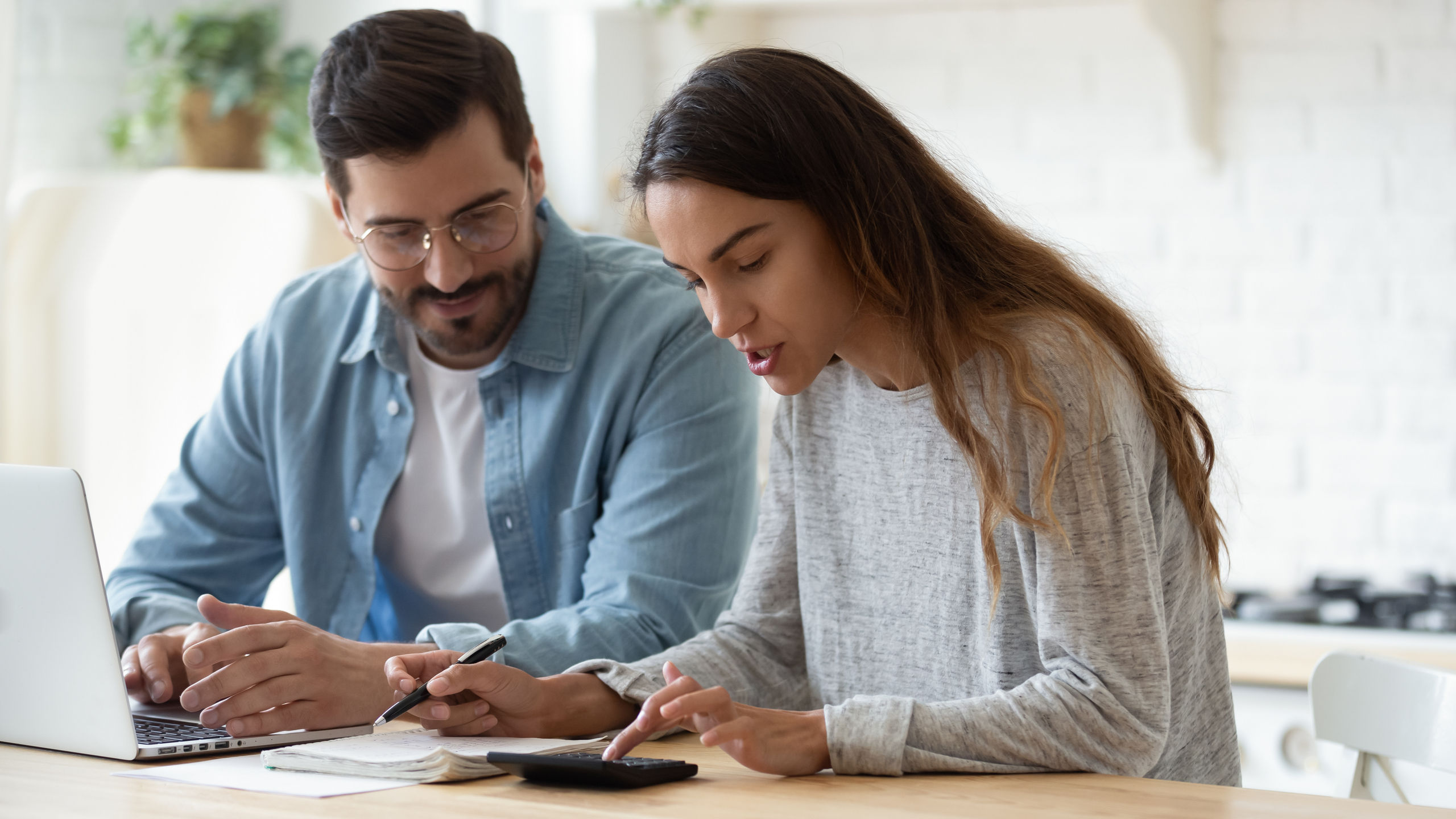 Entenda as diferenças entre Tributos, Impostos e Taxas